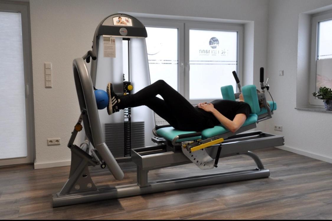 Ferienwohnung Im Resi Gesundheitszentrum Freudenberg  Bagian luar foto